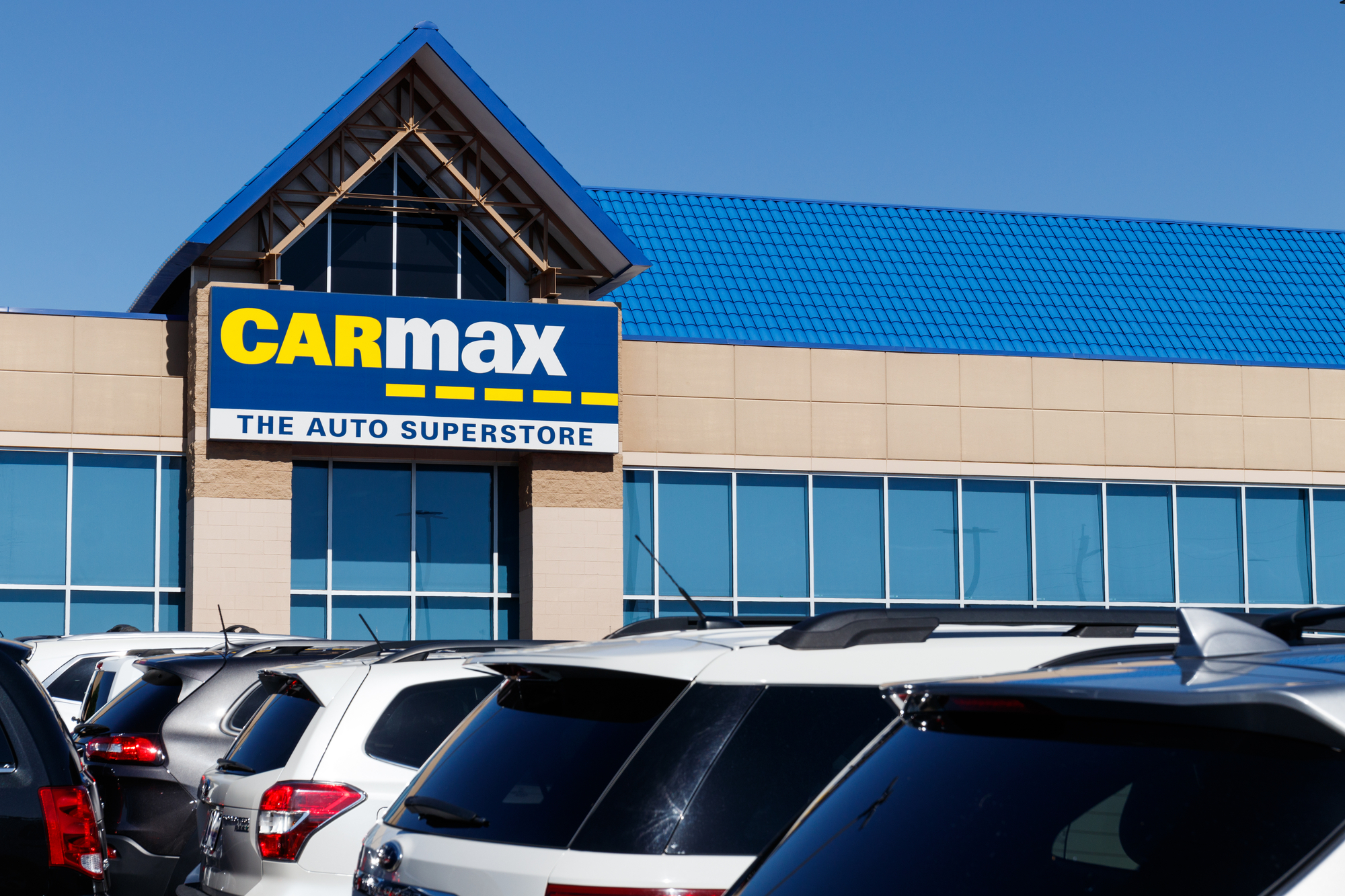 carmax auto lot.